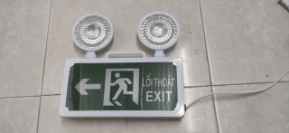 Đánh Giá Đèn Exit Kentom: Có Nên Mua Hay Không?